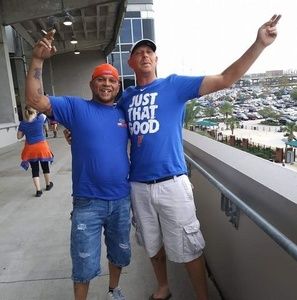 Meet your Posher, Jonathan